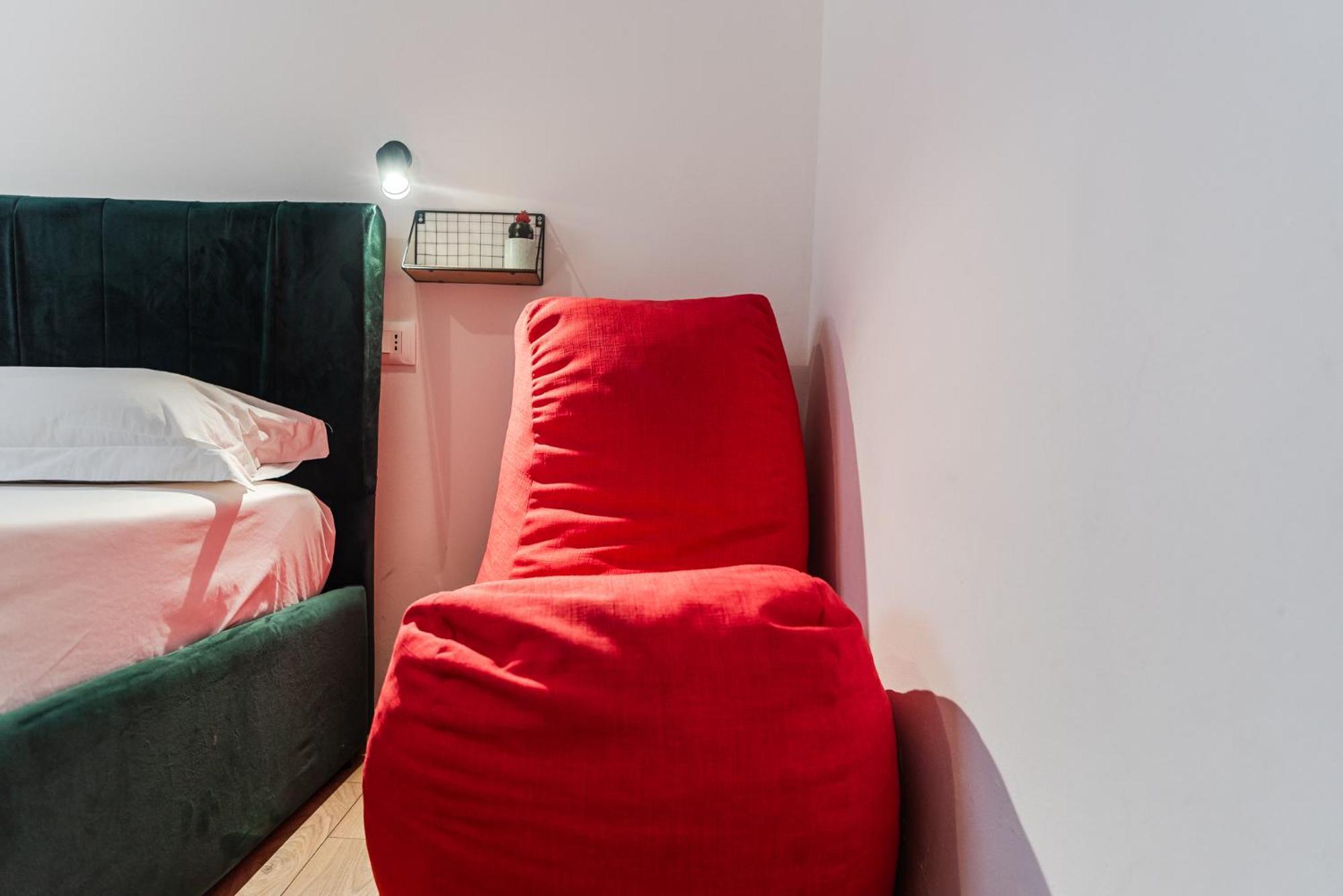 Noir Apartment By Kondo Stays Tirana Extérieur photo